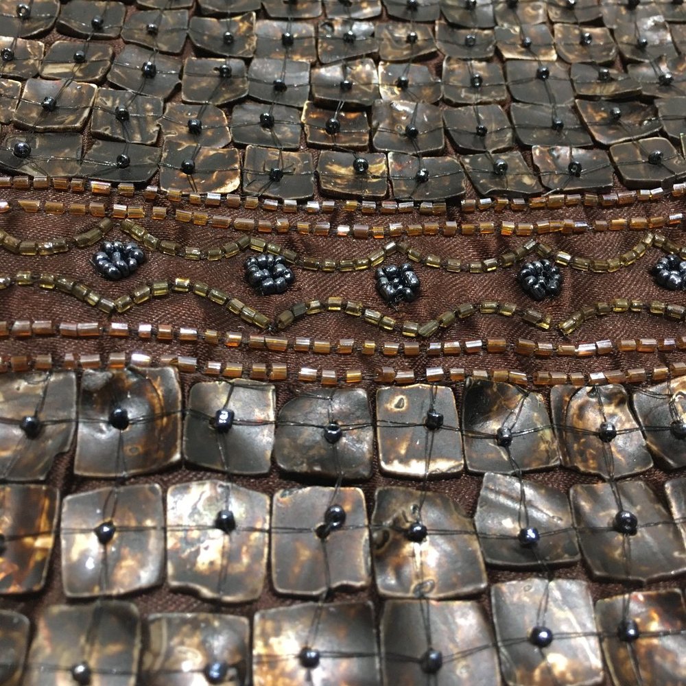 Beaded Bag With Shells And Wood Handle - image 5